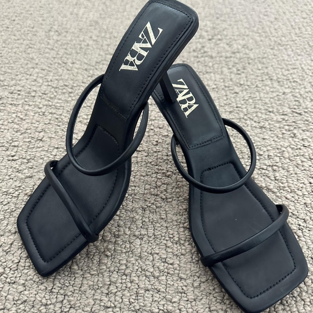 Zara Black Women's Sandals